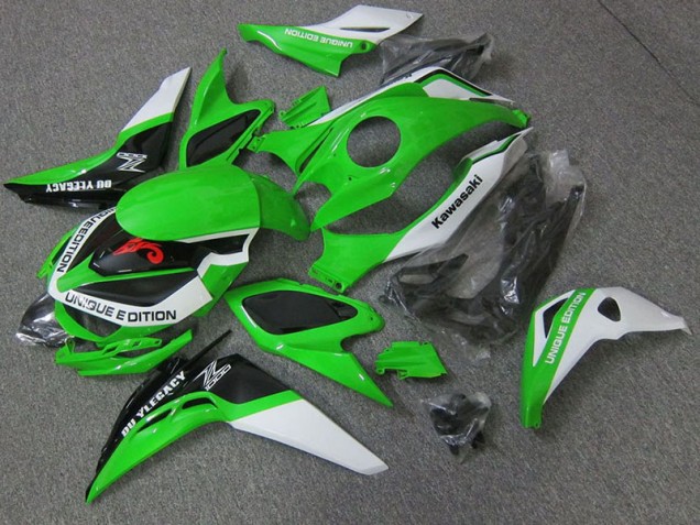 2007-2009 White Kawasaki Ninja Z1000 Motorcycle Fairings & Bodywork